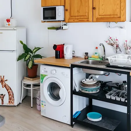 Aquilla Family 205 Homestay Lisbon
